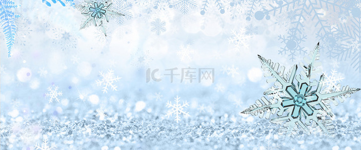 冬天圣诞背景唯美背景图片_创意合成雪花唯美背景
