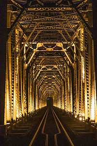 建筑夜晚广西柳州铁路桥结构铁路在拍摄摄影图配图