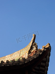 千库图摄影照片_广州白天古建筑屋顶脊兽旅游景点游玩摄影图配图