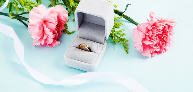 玫瑰花婚礼背景背景图片_婚礼结婚戒指背景素材