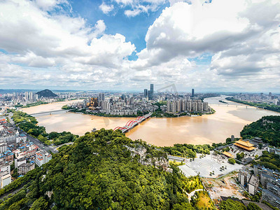 文惠桥摄影照片_城市中午柳州马鞍山全景风光山顶无人机摄影图配图