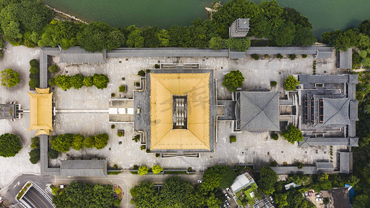 柳州风景摄影照片_城市中午广西柳州文庙风光俯拍平面图文庙无人机摄影图配图