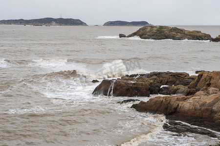 海洋海浪下午海浪海岛无摄影图配图