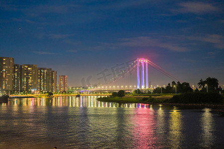 平胜大桥晚上桥城市建筑摄影图配图