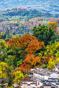 秋季上午村庄山区漂动摄影图配图