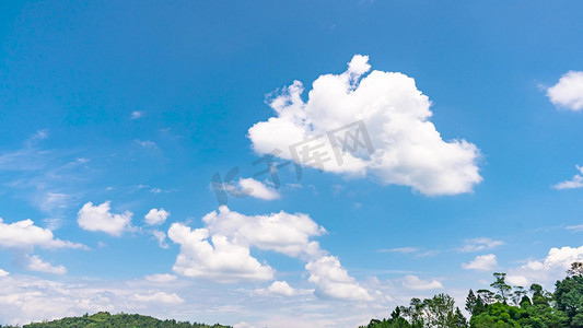 夏日云朵摄影照片_夏日风光云海白云翻滚云蓝天白云天空云朵