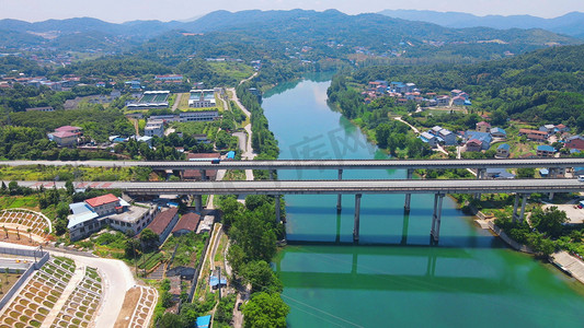 跨河高速路高架桥交通运输