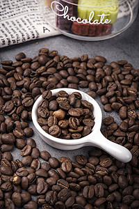 烘烤浓香美味咖啡豆食材摄影图配图