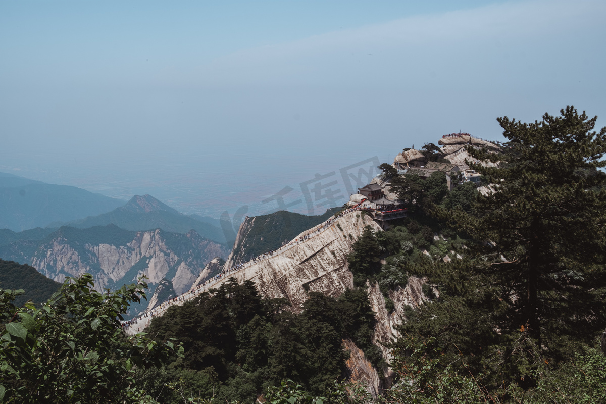 自然风景白天华山群山远景摄影图配图高清摄影大图 千库网