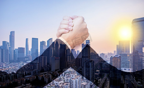 手手势合作商务办公摄影图配图城市商务人像剪影,合作,商务,城市,创意