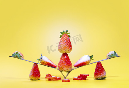 蔬果水果奶类摄影照片_水果棚拍草莓蔬果创意摄影图配图