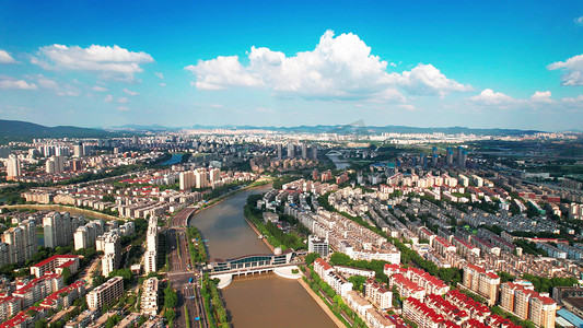 航拍南京秦淮河环绕城市建设楼房建筑群