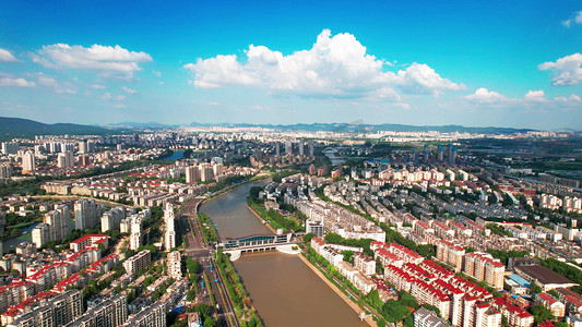 南京秦淮河环绕城市建设楼房全景