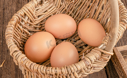 蛋制类食品白昼一篮子鲜鸡蛋室内拍摄摄影图配图