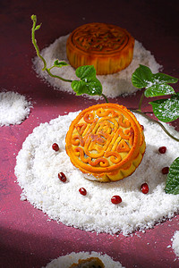 美食棚拍中秋月饼特色节日创意摄影图配图
