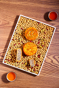 美食中秋节切片月饼创意摄影图配图