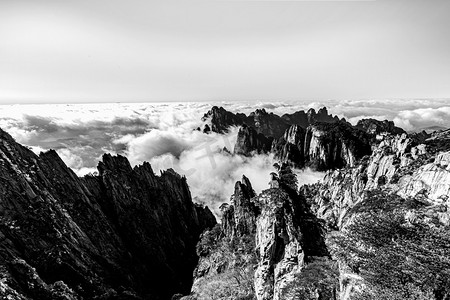 水墨白天山峰山区流动摄影图配图