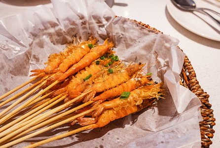 餐饮美食椒盐虾海鲜鲜虾摄影图配图