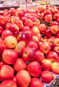 鲜果摄影照片_新鲜水果苹果食品鲜果摄影图配图