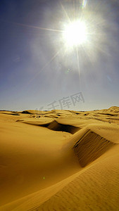 逆光沙漠上午沙漠夏季素材摄影图配图
