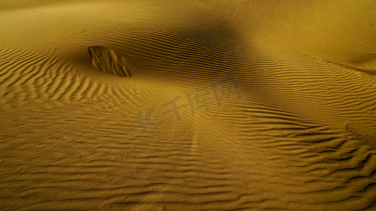 沙漠沙窝上午沙漠夏季素材摄影图配图