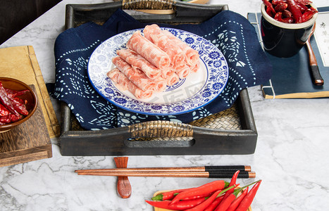 肉卷涮火锅鲜肉食材营养摄影图配图