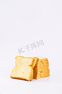 面包片免扣素材白色背景摄影图配图