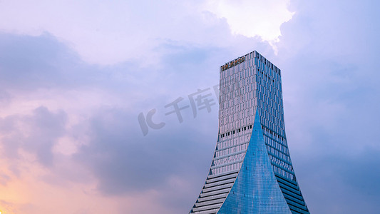 成都摄影照片_唯美云彩中国欧洲中心商务大楼
