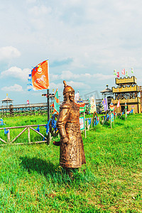 内蒙白天人物雕塑蒙古勇士户外景区摄影图配图