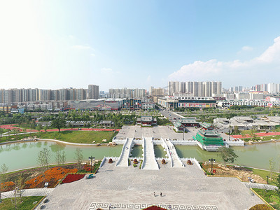 山西八泉峡摄影照片_太原双塔寺下午美景景观公园航拍摄影图配图