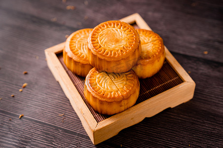 月饼美食传统中秋节日摄影图配图