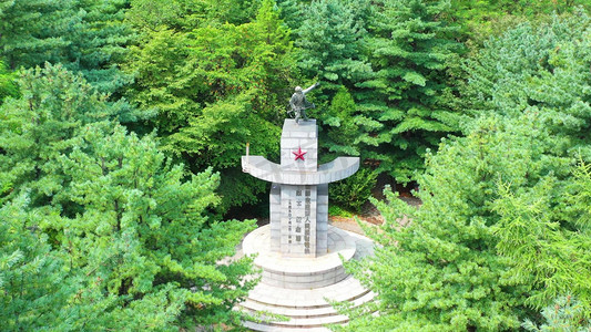 红色景点烈士纪念公园纪念碑