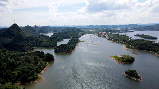 红枫湖摄影照片_红枫湖秋天的风景岛屿风光场景