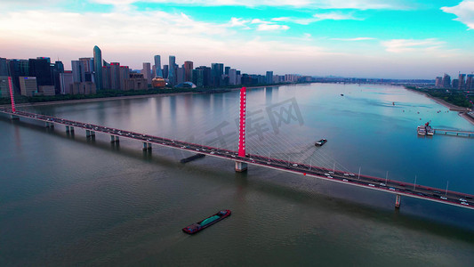 浙江杭州摄影照片_航拍浙江杭州钱江三桥车流傍晚