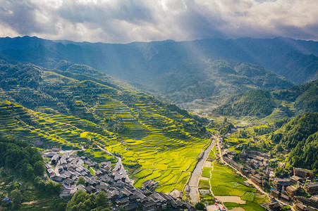 贵州榕江摄影照片_4A景区清晨西江千户苗寨田园风光航拍摄影图配图