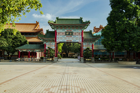 广州花都区圆玄道观道尊牌坊摄影图配图