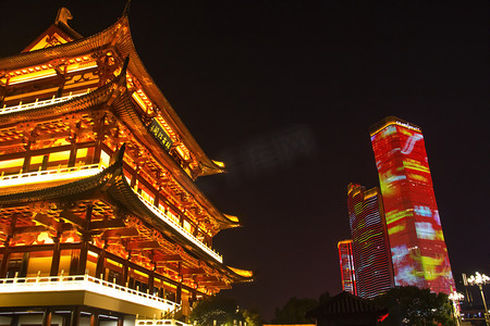 长沙夜晚古代建筑办公大楼夜景摄影图配图