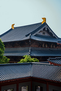 广州古风摄影照片_广州花都华严寺寺庙复古建筑群摄影图配图