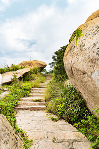 九顶铁槎山白天景区小路景区旅游摄影图配图