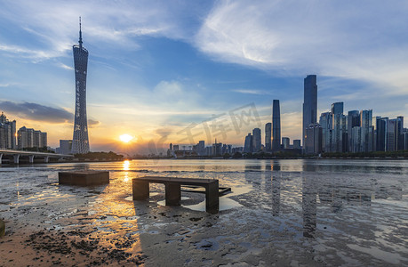 广州cbd摄影照片_广州城市夕阳下午建筑江边拍摄摄影图配图