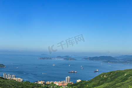 城市风光香港俯视大海白天大海岛屿大海大海摄影图配图