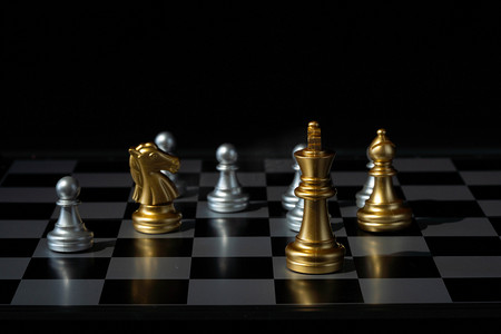 国际象棋白天棋子室内休闲娱乐摄影图配图