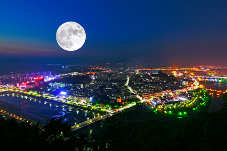 中秋照片摄影照片_中秋节城市夜景照片夜晚无人户外无摄影图配图