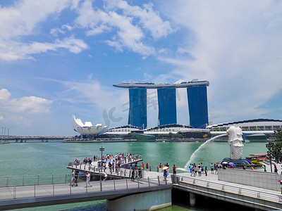 新加坡金沙酒店白天滨海湾金沙酒店新加坡城市风光摄影图配图