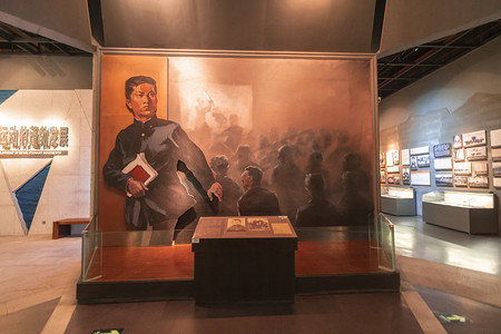 辛亥革命纪念馆展览下午油画路面拍摄摄影图配图