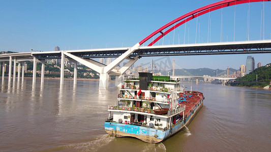重庆长江摄影照片_重庆长江轮船驶过长江经济带