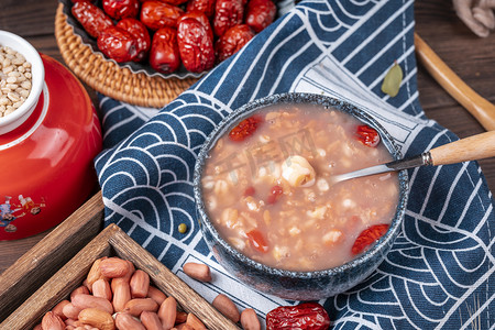 传统中餐美食腊八节美味腊八粥摄影图配图