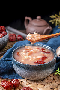 卡通花生油摄影照片_营养八宝粥养胃健康饮食摄影图配图