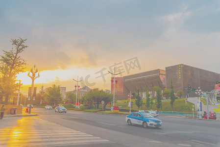 博物馆下午建筑城市静物摄影图配图