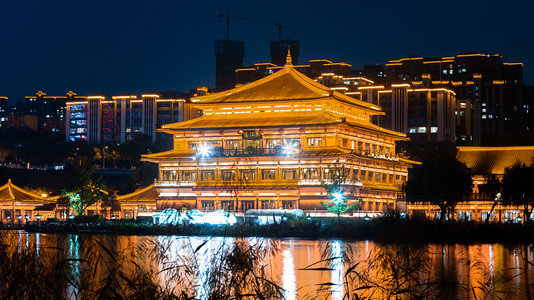 陕西建筑摄影照片_节夜晚曲江池建筑室外平拍摄影图配图